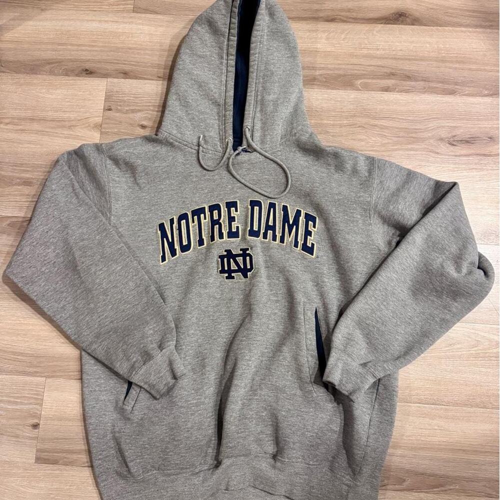 Notre Dame Fighting Irish Champion Gray Pullover Hoodie Embroidered Logo Large